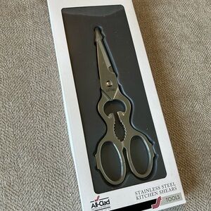 Stainless Steel Kitchen Shears in Gunmetal Gray